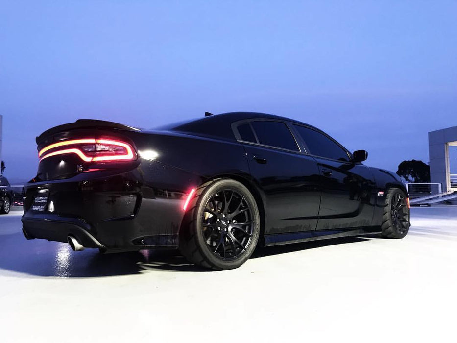 Rear three quarters view of a Dodge Charger with Concept Sidemarkers installed.