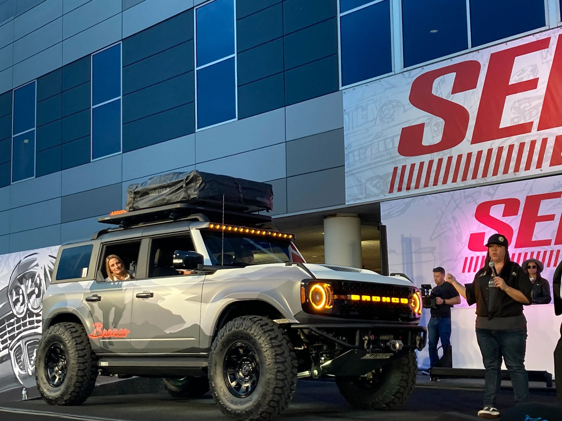 ORACLE Lighting Supports Women in the Automotive Industry as an Official Partner of the SBN All-Female Bronco Build