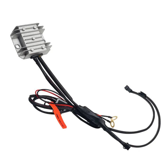 Voltage regulator with a splitter