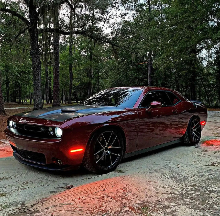Three quarters view of a Dodge Challenger with Concept Sidemarker Set installed.