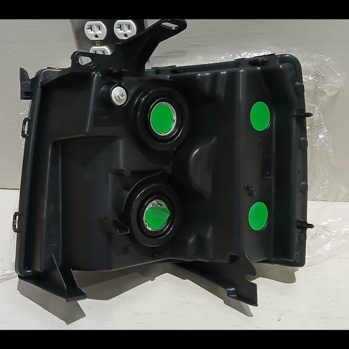 2007-2013 Chevrolet Silverado HL - Black -R | ORACLE Outlet | GRADE A