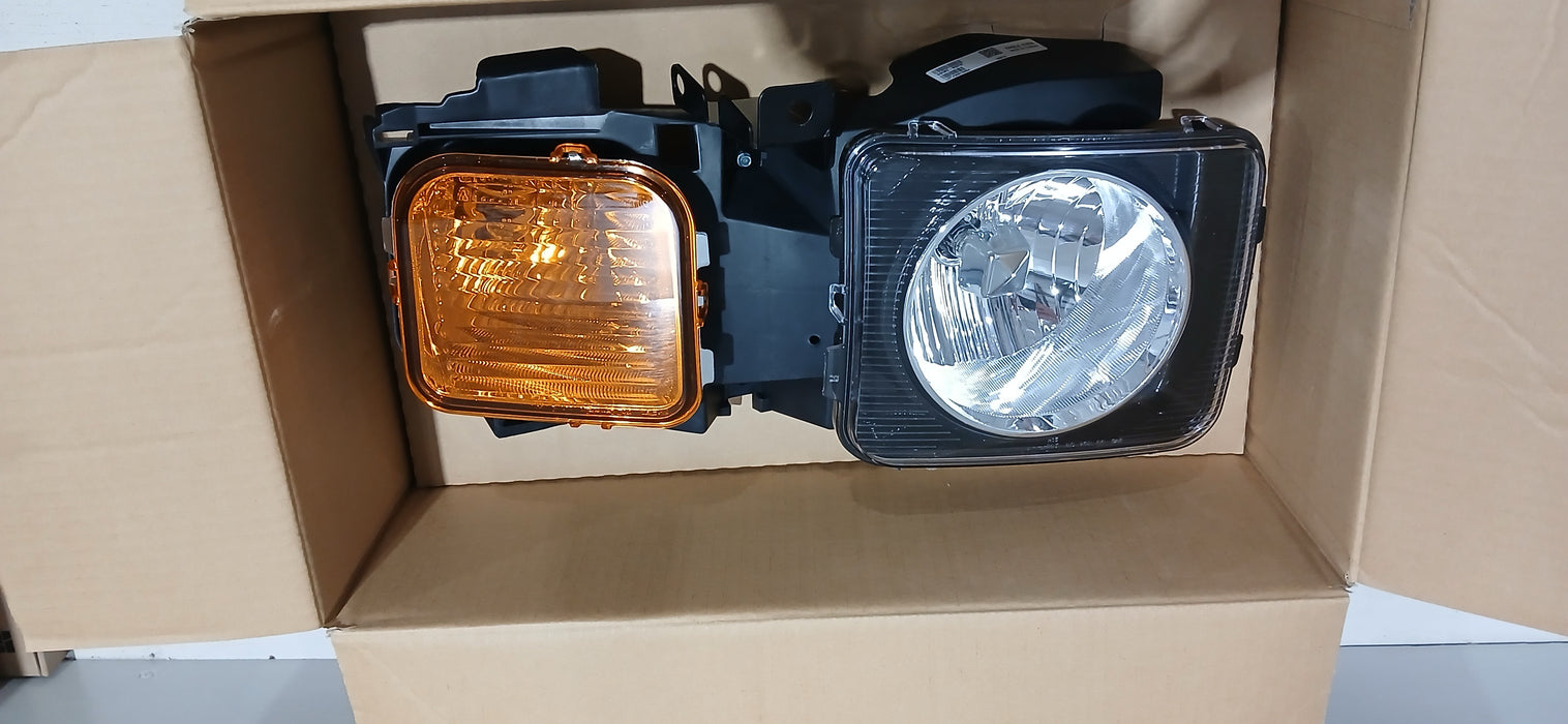 06-09 HM H3 HL-R | ORACLE Outlet | GRADE B