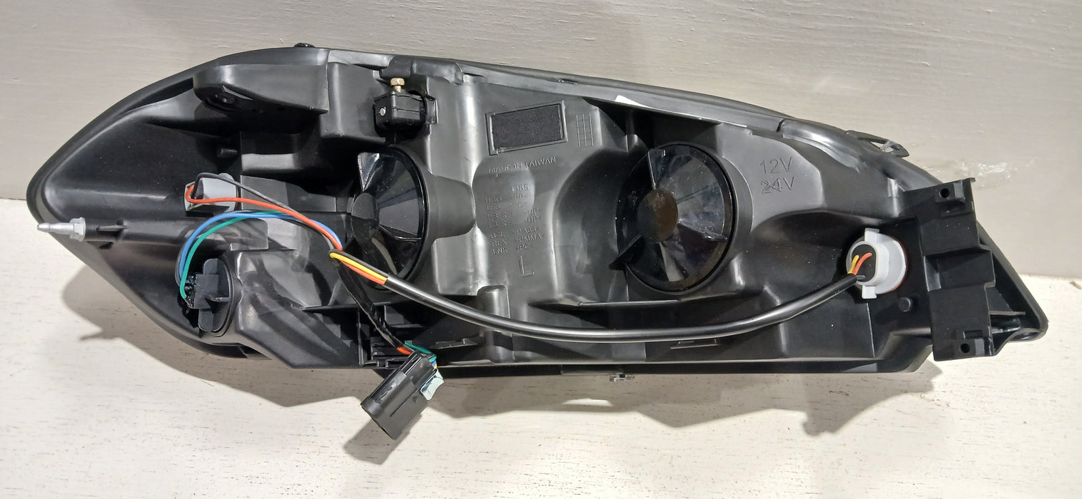 06-07 CV IMPLA/MNTE CRLO HL-L | ORACLE Outlet | GRADE B