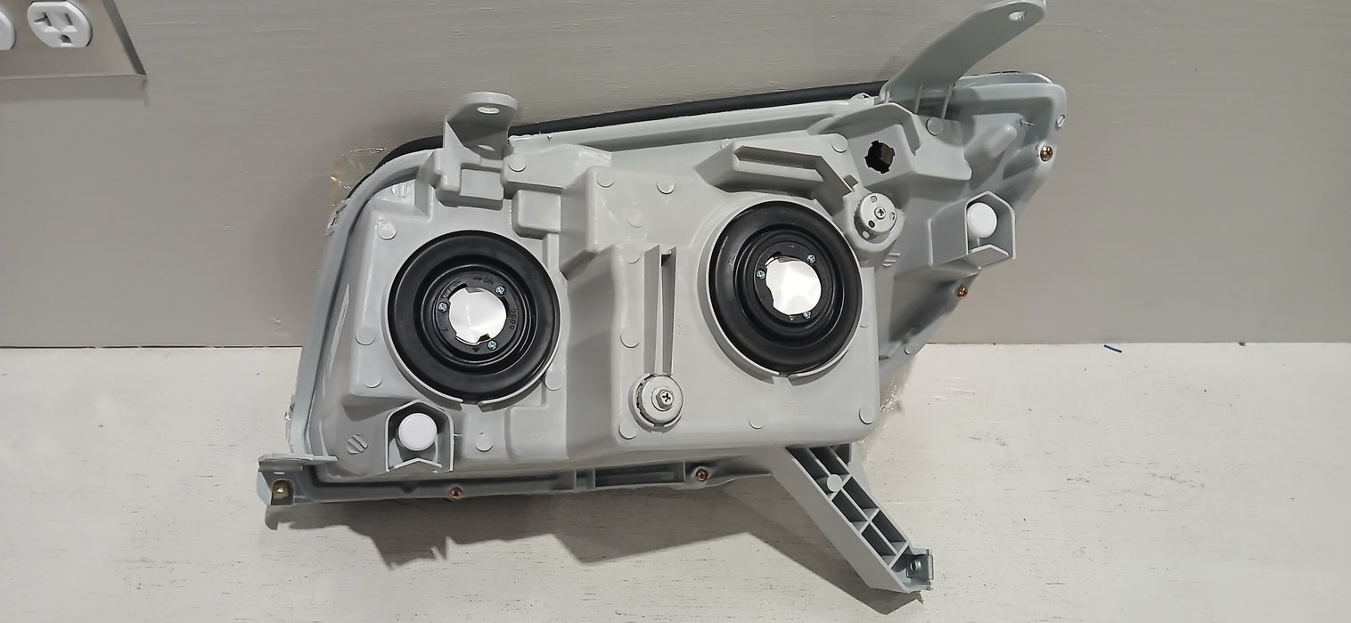 2003-2005 Toyota 4Runner HL - Black -R | ORACLE Outlet | Grade B
