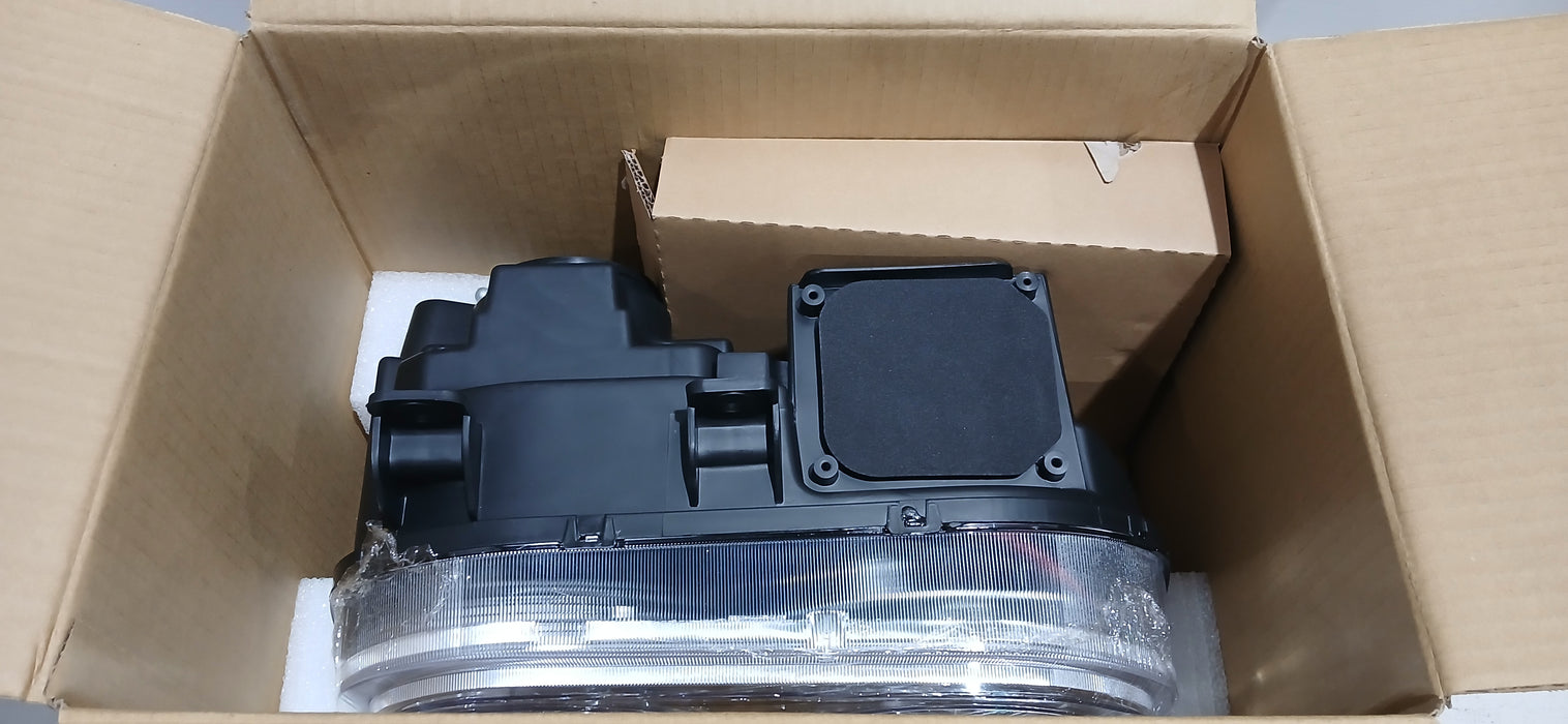 08-13 DG CHALLNGR SRT Headlight Left | ORACLE Outlet | GRADE B