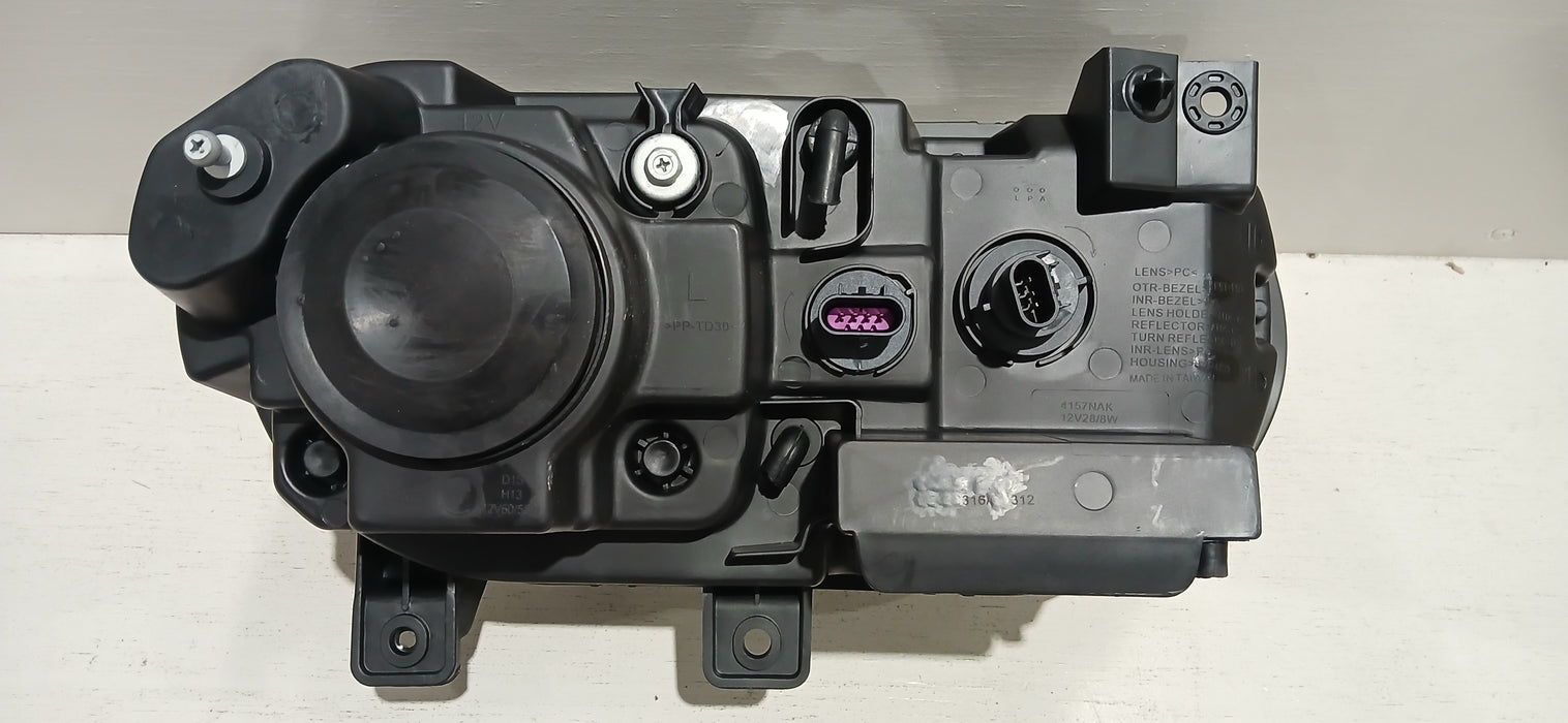 08-13 DG CHALLNGR SRT Headlight Left | ORACLE Outlet | GRADE B