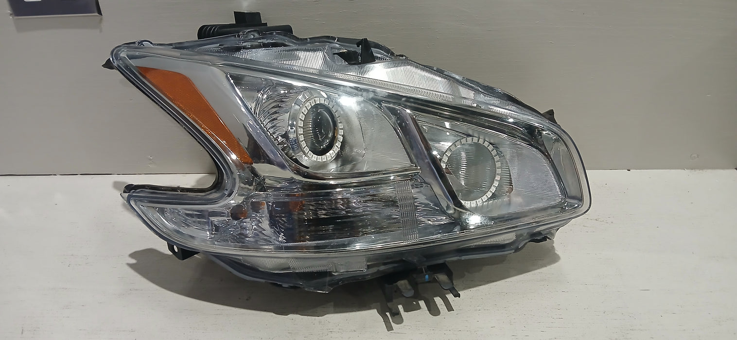 2009-2013 Nissan Maxima SMD HL (Non-HID)-Chrome | ORACLE Outlet | Grade B
