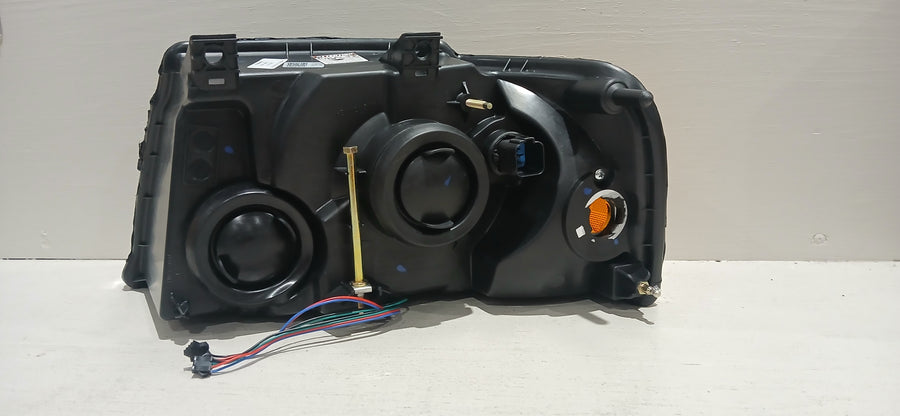 2003-2006 Ford Expedition ALL SMD HL - Black | ORACLE Outlet | GRADE C