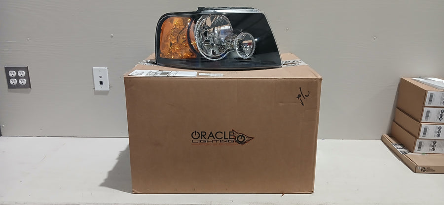 2003-2006 Ford Expedition ALL SMD HL - Black | ORACLE Outlet | GRADE C