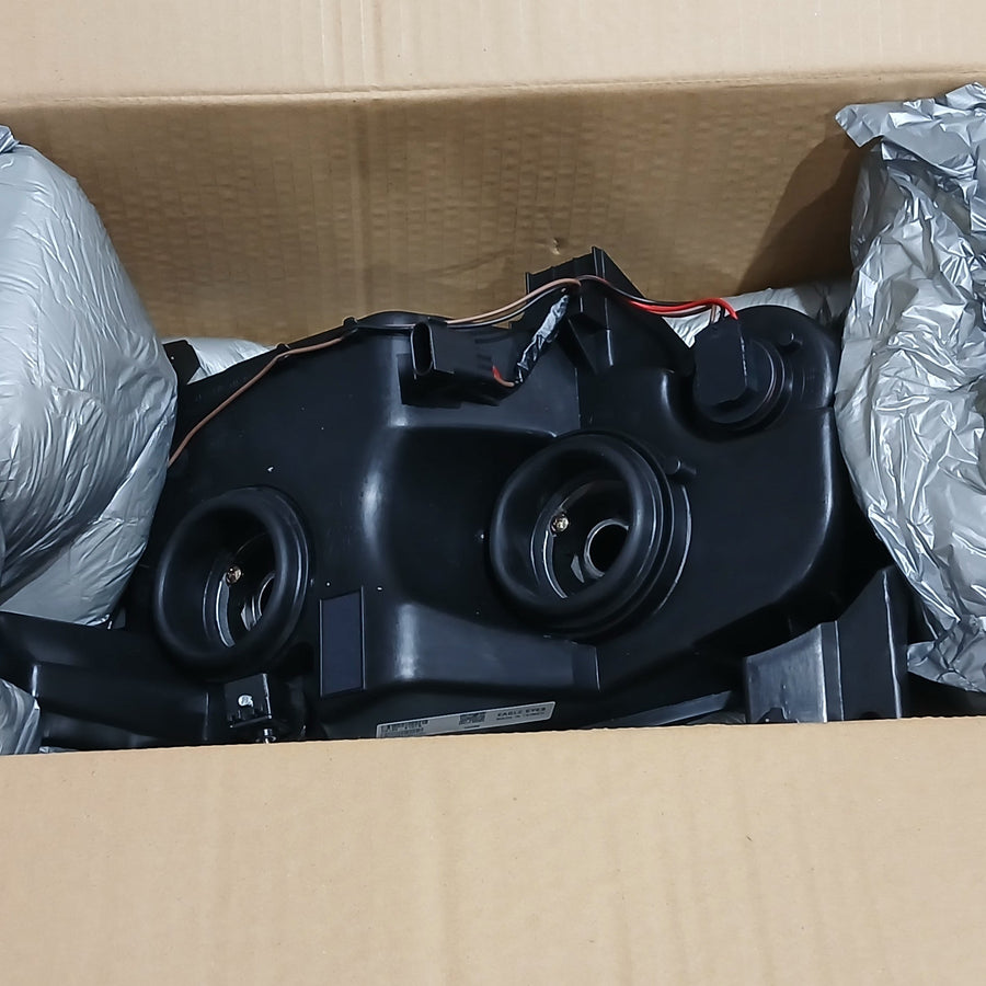 05-10 Dodge Charger HL-R (BLACK HOUSING) | ORACLE Outlet | GRADE B