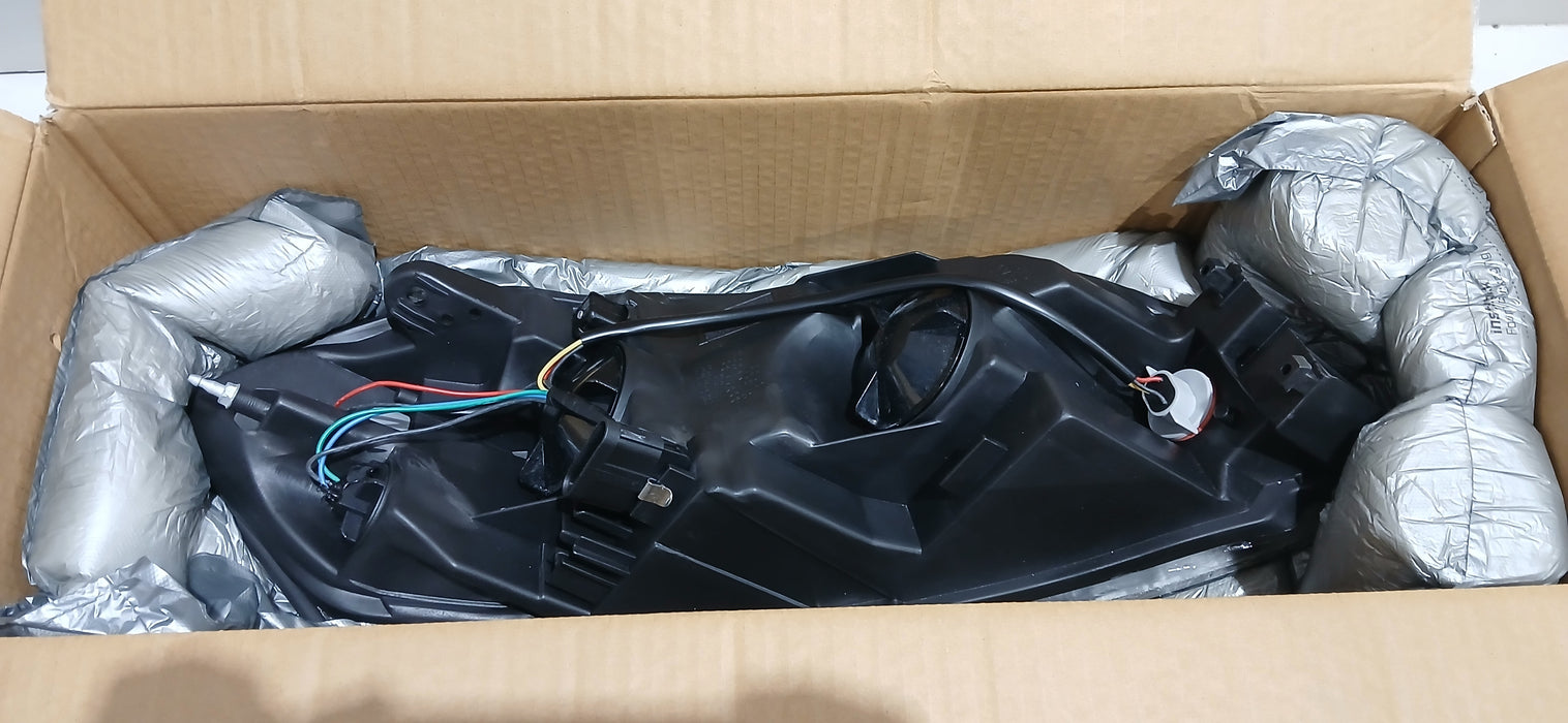 06-07 CV IMPLA/MNTE CRLO HL-L | ORACLE Outlet | GRADE B