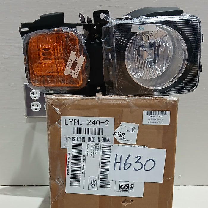 2006-2009 Hummer H3 Headlight - Right | ORACLE Outlet | GRADE B