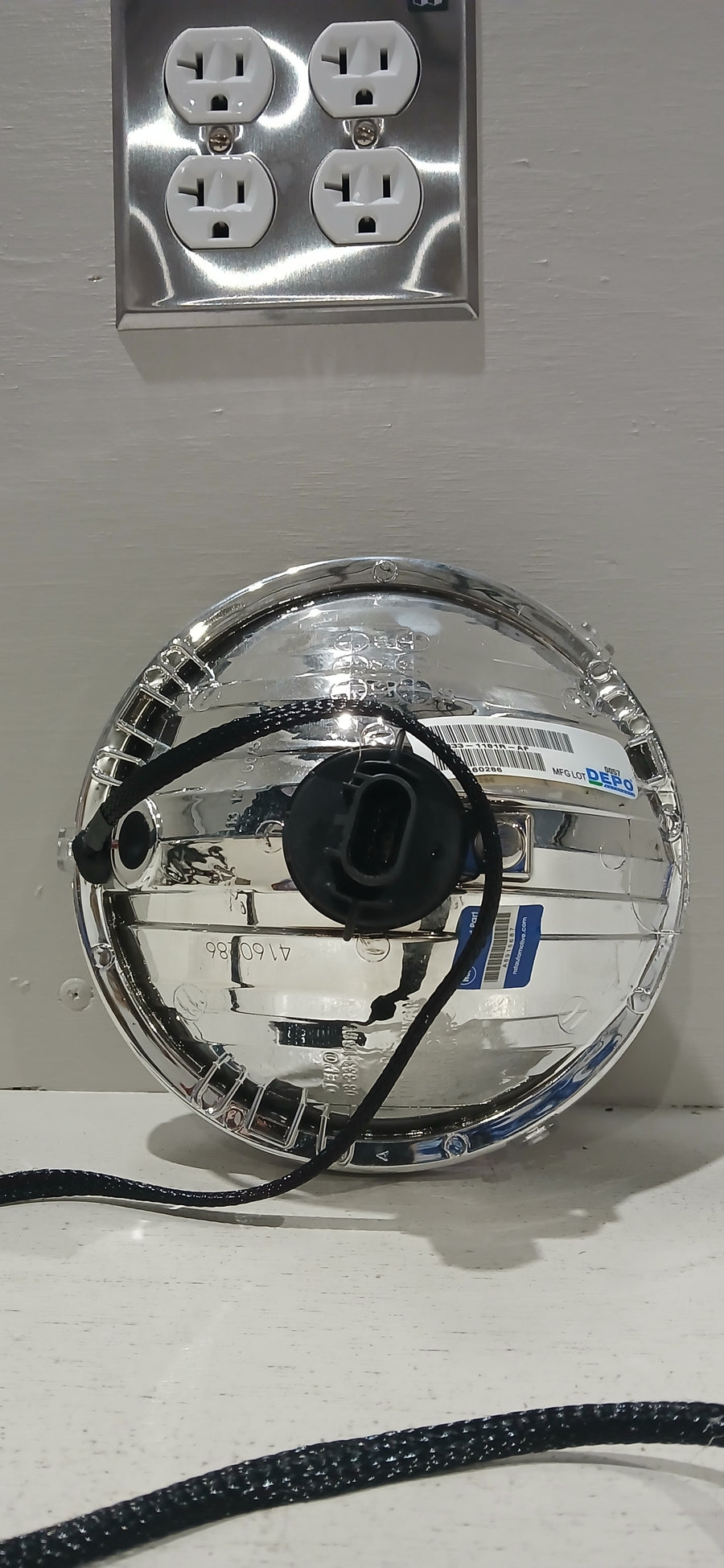 USED 2007-16 Jeep Wrangler Pre-Assembled Headlights - Dynamic ColorSHIFT | ORACLE Outlet | GRADE C