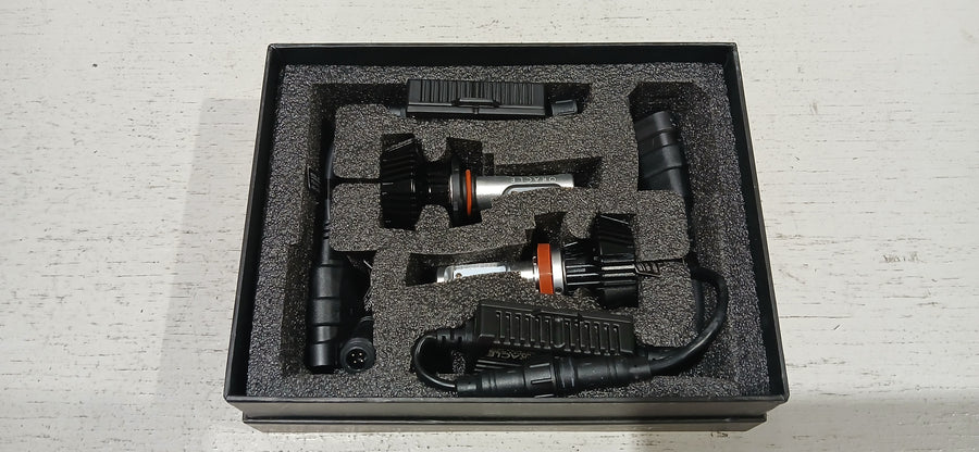 H10 4,000 Lumen LED Headlight Bulbs (Pair) | ORACLE Outlet | GRADE B
