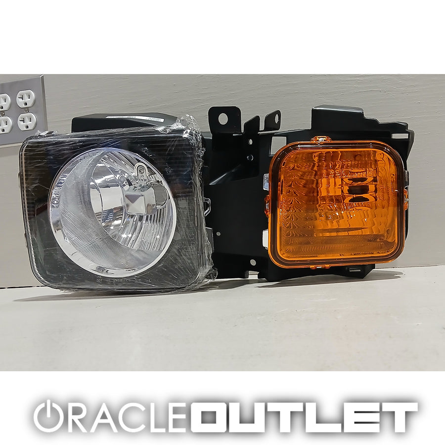 2006-2009 Hummer H3 Headlight - Left | ORACLE Outlet | Grade B