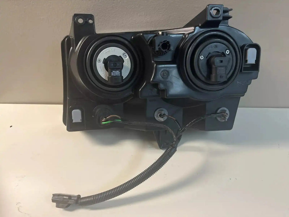 NEW DEPO 2005-2007 Chrysler 300 Passenger Side - 333-1171R-AS | ORACLE Outlet | GRADE A