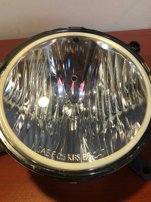 USED ORACLE 2005-2009 FORD MUSTANG GT WHITE PLASMA HALO FOG LIGHTS 7049-051 | ORACLE Outlet | GRADE C
