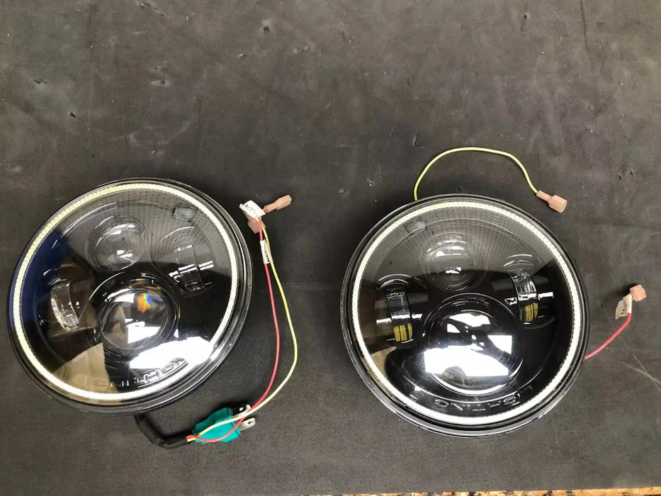 USED ORACLE 7" HIGH POWERED BLACK LED HEADLIGHTS WITH WHITE LED HALOS 5769-001 | ORACLE Outlet | GRADE B