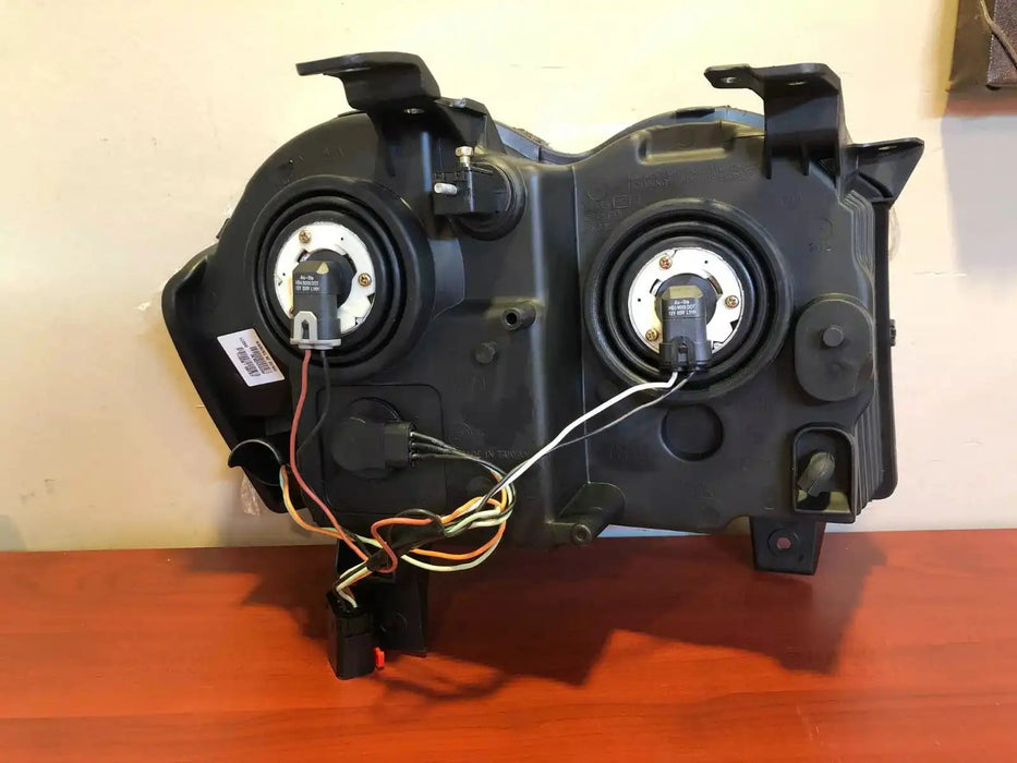 EAGLE EYE NEW 2008-2010 Jeep Grand Cherokee Headlight Assembly - Driver Left | ORACLE Outlet | GRADE A