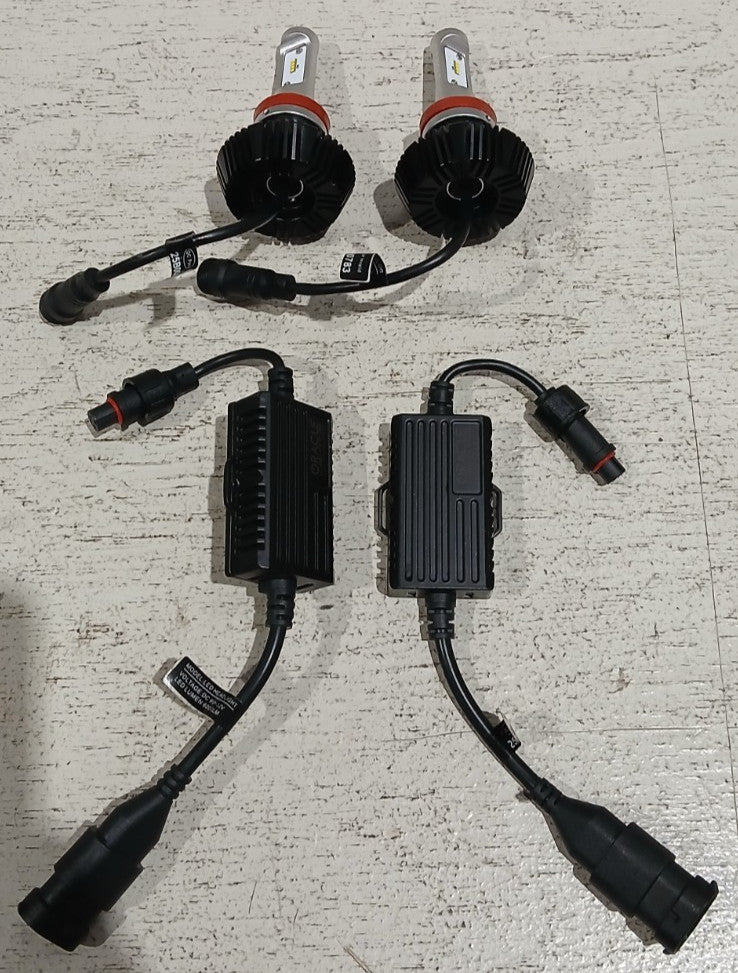 H11 4,000 Lumen LED Headlight Bulbs (Pair) | ORACLE Outlet | GRADE B