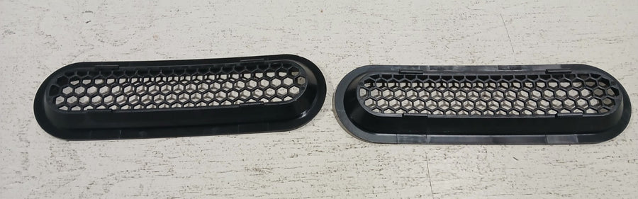 Vertical Mesh Inserts for Vector Grill-JK Model Only | ORACLE Outlet | GRADE B