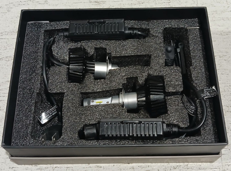H7 4,000 Lumen LED Headlight Bulbs (Pair) | ORACLE Outlet | GRADE A