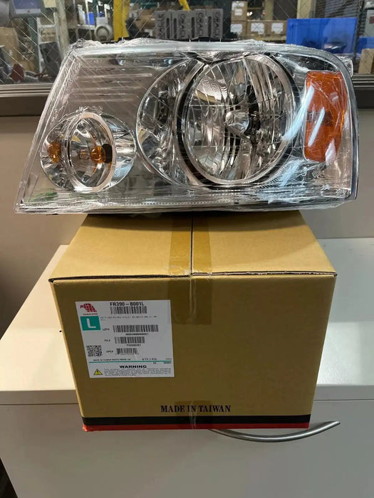 Eagle Eye 2004-2008 Ford F-150 Driver Side Head Light - FR390-B001L | ORACLE Outlet | GRADE B