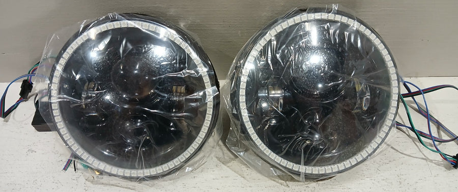 7" High Powered LED Headlights Black Bezel ColorSHIFT 2.0 | ORACLE Outlet | GRADE A
