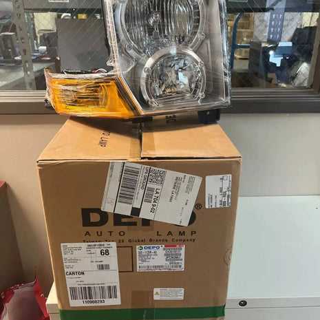 New DEPO 2006-2010 Jeep Commander Passenger Side Headlight - 333-1178R-AS