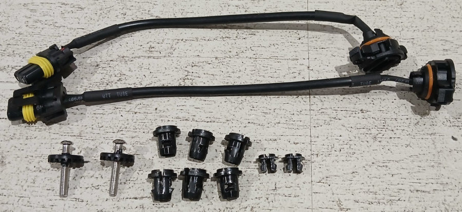 2007-2014 GMC Sierra 1500/2500/3500 High Powered LED Fog (Pair) | ORACLE Outlet | GRADE C