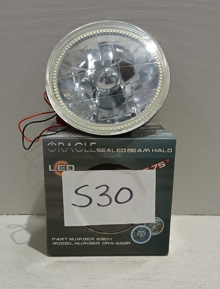 Pre-Installed Lights 5.75" LED Sealed Beam | ORACLE Outlet | GRADE B