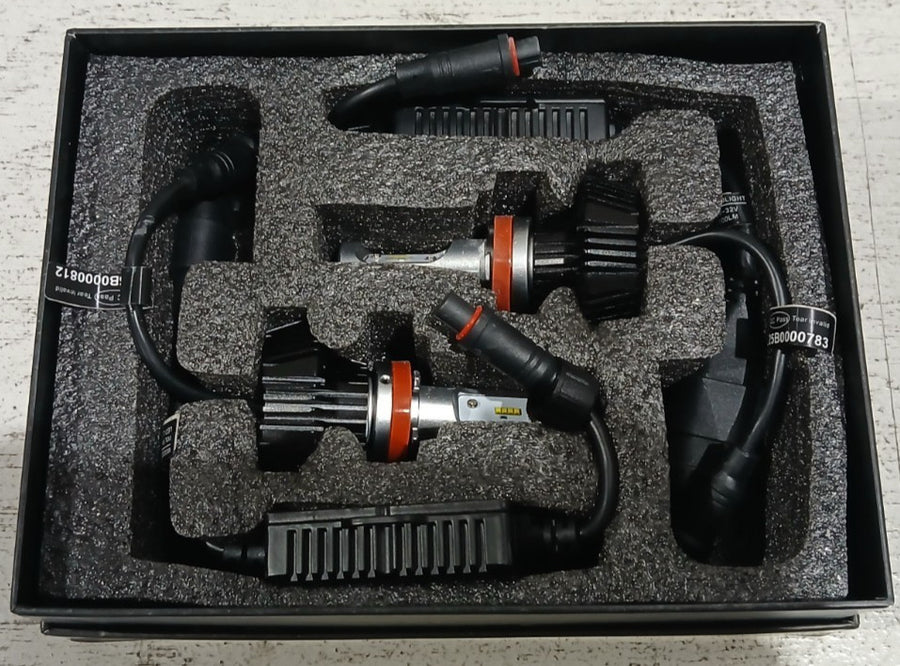 H11 4,000 Lumen LED Headlight Bulbs (Pair) | ORACLE Outlet | GRADE B