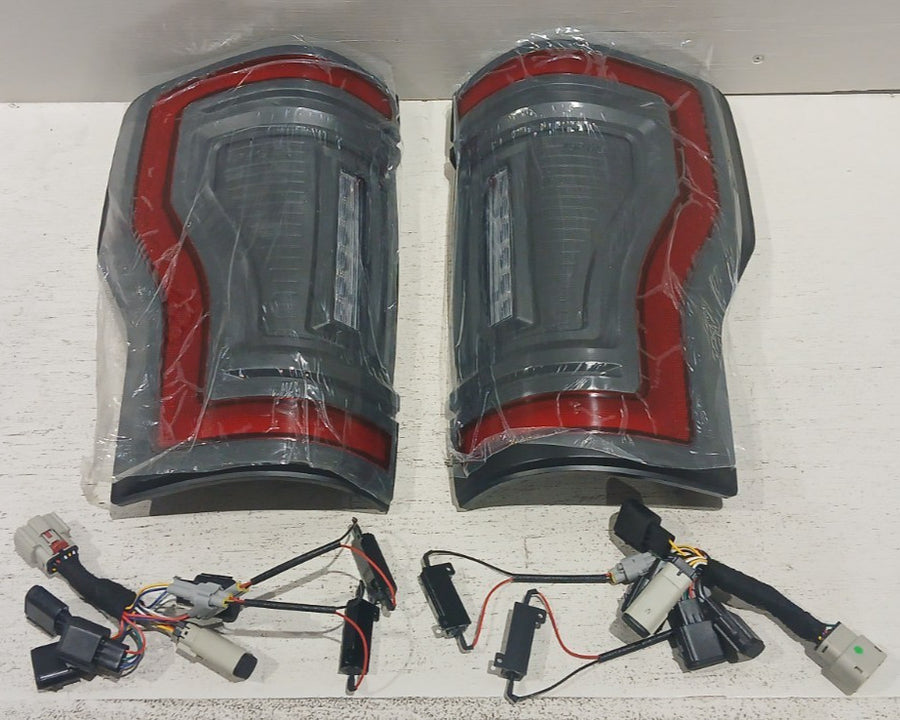 Flush Mount LED Tail Lights for 2017-2022 Ford F-250/350 Superduty | ORACLE Outlet | GRADE B