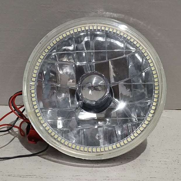 Pre-Installed Lights 5.75" LED Sealed Beam | ORACLE Outlet | GRADE B