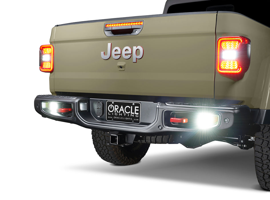 Jeep Gladiator JT with reverse lights on