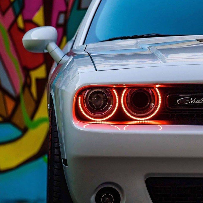 Close-up on white challenger with red halos