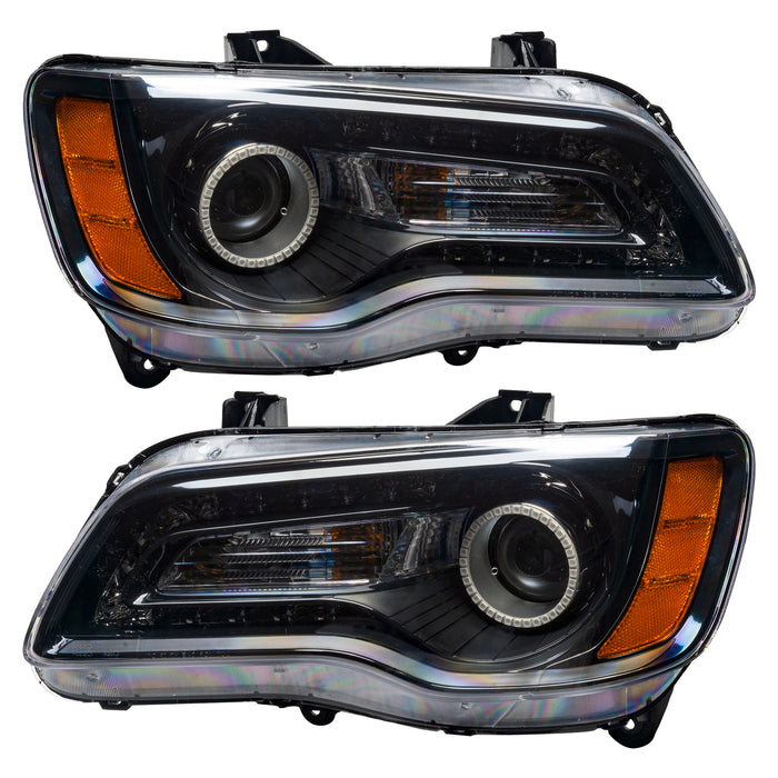Chrysler 300C Pre-Assembled Headlights with halos off.